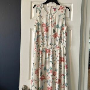 Vince Camuto off white floral dress size Medium